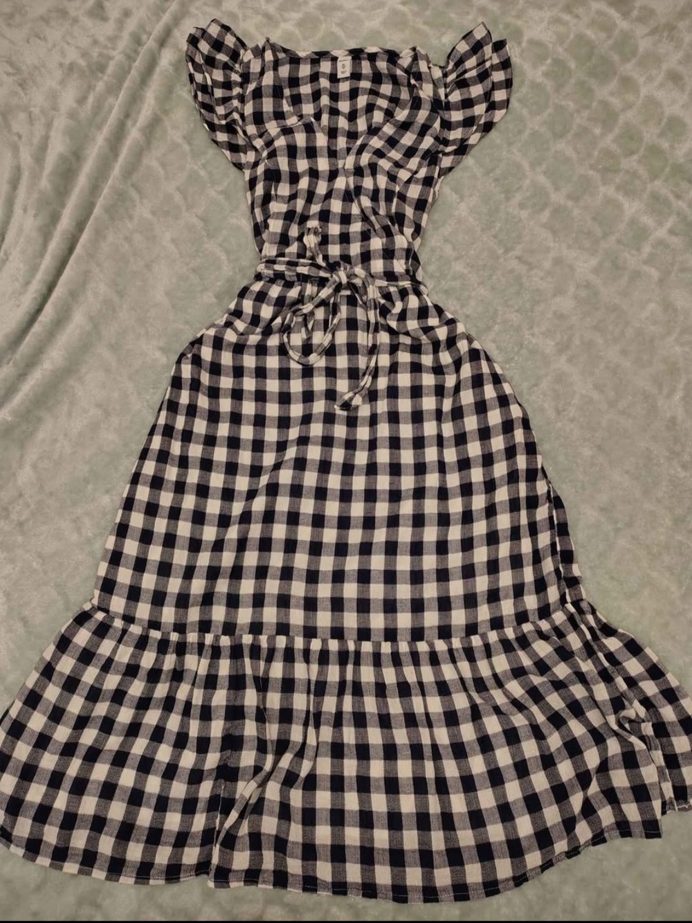 Old Navy Black and White Gingham Maxi Dress with Tie Waist